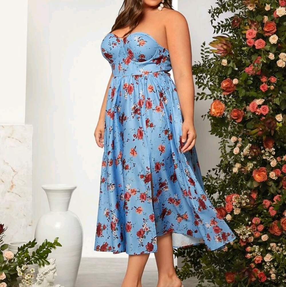 NWOT Floral Bustier Dress  (Plus Size) - Picture 3 of 8